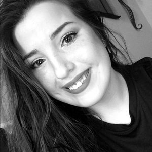 Meet your Posher, Alyssa